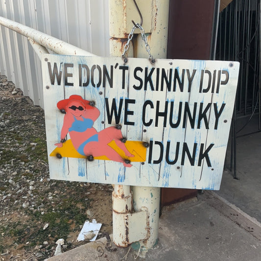 Chunky Dunk sign